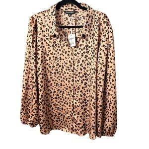 Davi & Dani Animal Print Button Down Shirt, NEW